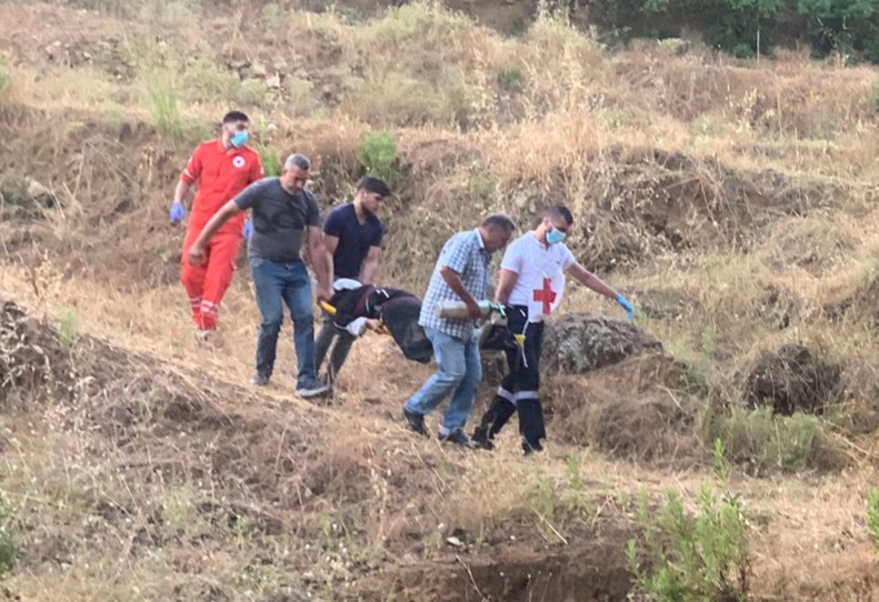 انقلاب حافلة في واد على طريق عام بلدة الحويش- عكار: 9 إصابات إحداها حرجة